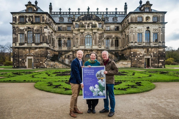 Auftakt Dresdner Frühling im Palais. Im Bild: Tobias Muschalek (li.), Bea Berthold, Wolfgang Friebel (re.) Auftakt Dresdner Frühling im Palais. Im Bild: Tobias Muschalek (li.), Bea Berthold, Wolfgang Friebel (re.)