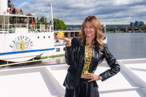 Gastgeberin Ella Endlich &copy; Michael Schmidt