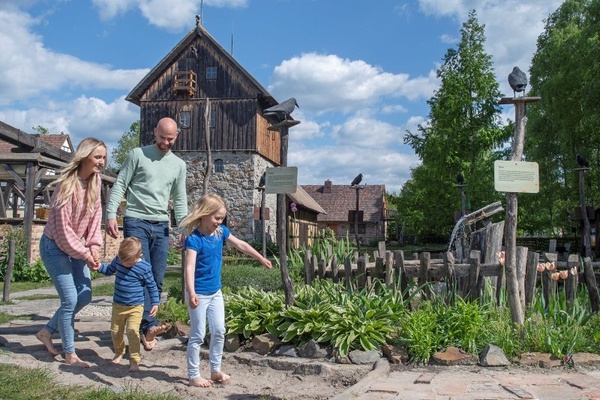 Erlebnishof „KRABAT-Mühle“ in Schwarzkollm, Foto: Tourismusverband Lausitzer Seenland, Nada Quenzel