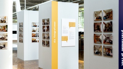 Ansichten der Ausstellung genormt, geformt, bewohnt. &copy; Deutsche Werkstätten