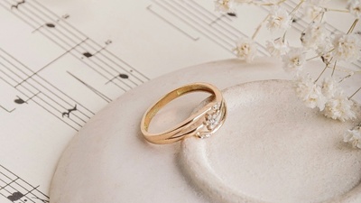 Foto von Sama Hosseini auf Unsplash