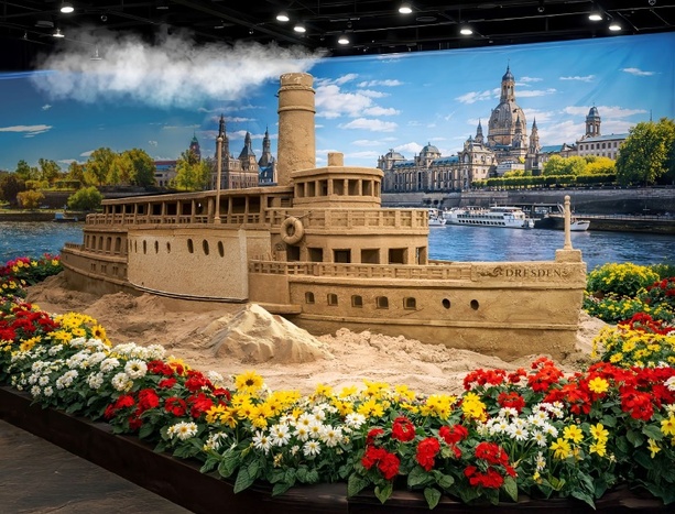 BlütenWunder 2026 - Personendampfer Dresden der WEIßEN FLOTTE - Konzeptbild &copy; Oskarshausen GmbH