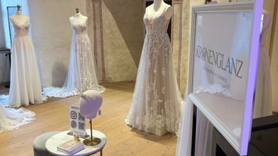 Brautausstatter Kronenglanz &copy; Cherishlove - eventmitherz