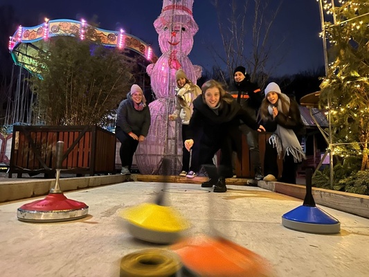 Eisstockschießen in Oskarshausen © Oskarshausen GmbH Eisstockschießen in Oskarshausen © Oskarshausen GmbH