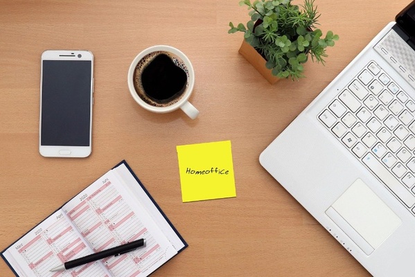 Bild von Bella H. auf Pixabay