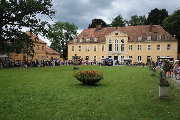 Schloss Oberlichtenau